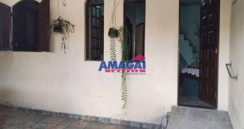 Casa com 3 quartos à venda na Cidade Salvador, Jacareí 