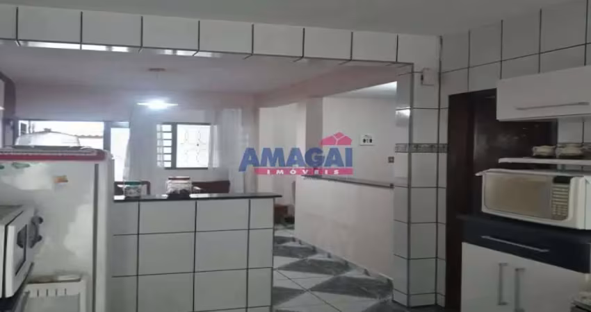 Casa com 2 quartos à venda no Bandeira Branca, Jacareí 