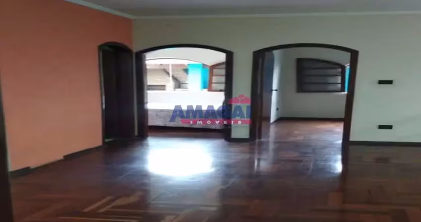 Casa com 3 quartos à venda no Residencial São Paulo, Jacareí 