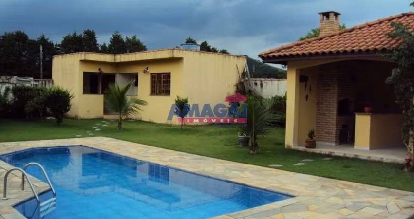 Chácara / sítio com 3 quartos à venda em Itapema, Guararema 