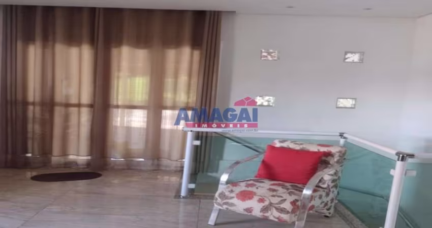 Casa com 2 quartos à venda no Parque Santo Antônio, Jacareí 