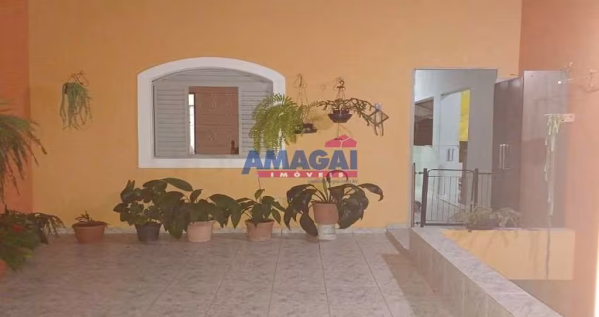 Casa com 4 quartos à venda na Cidade Salvador, Jacareí 