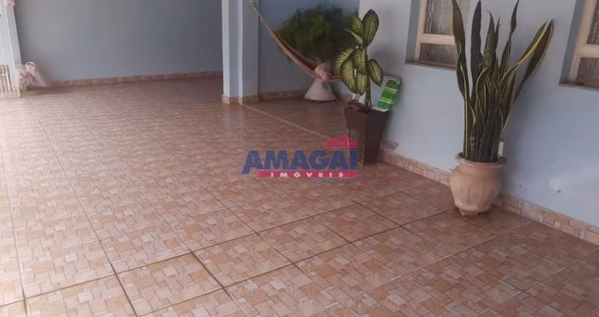 Casa com 3 quartos à venda no Jardim das Indústrias, Jacareí 