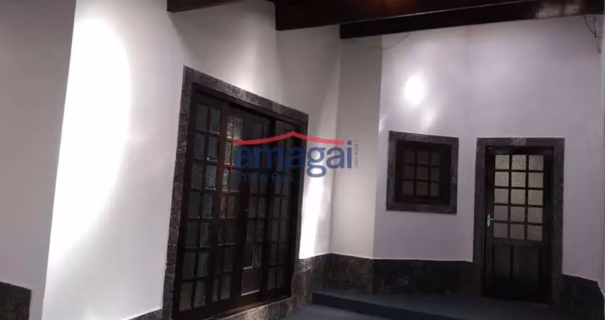 Casa com 2 quartos à venda no Jardim Santa Marina, Jacareí 