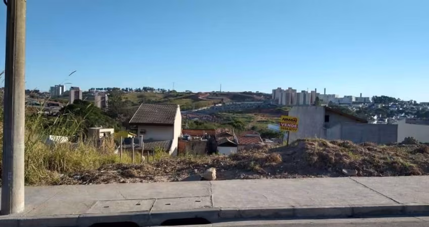 Terreno à venda no Jardim do Marquês, Jacareí 