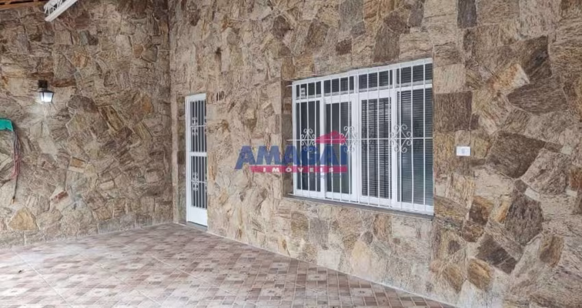 Casa com 2 quartos à venda na Vila Martinez, Jacareí 