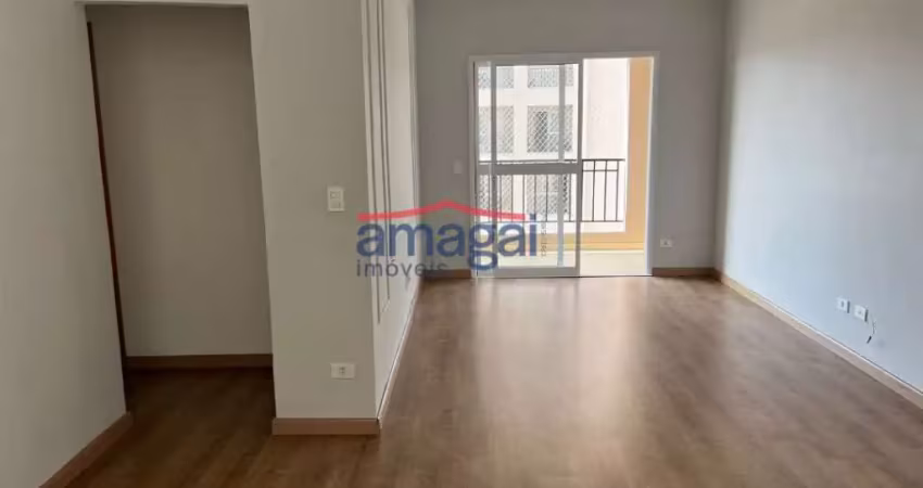 Apartamento com 3 quartos para alugar no Parque Santo Antônio, Jacareí 