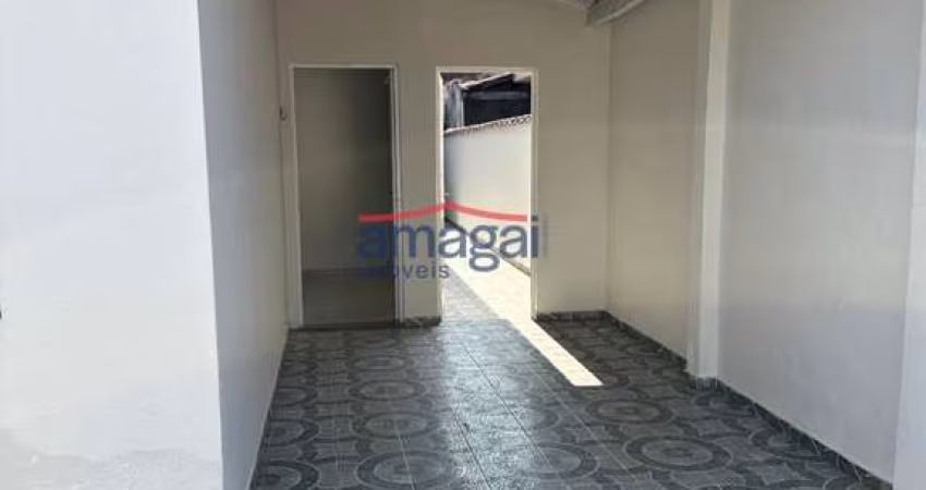 Casa com 2 quartos à venda no Jardim Maria Amélia, Jacareí 