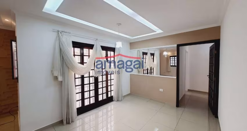 Casa com 3 quartos à venda no Jardim Siesta, Jacareí 