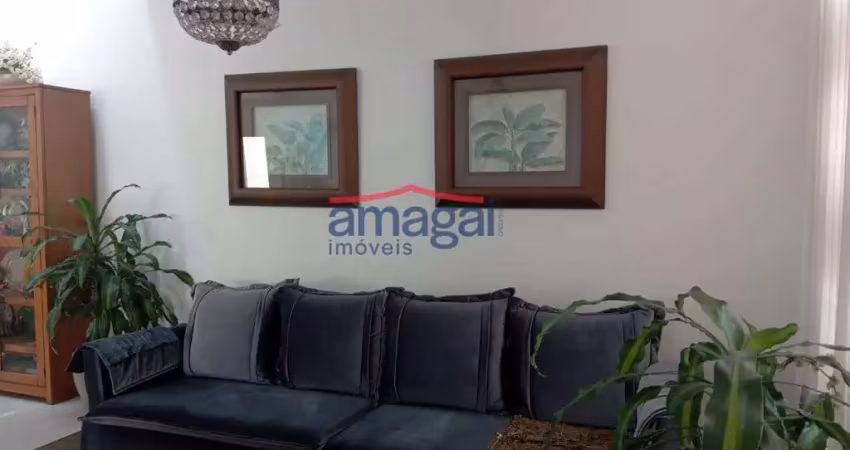 Casa com 3 quartos à venda no Jardim Santa Maria, Jacareí 