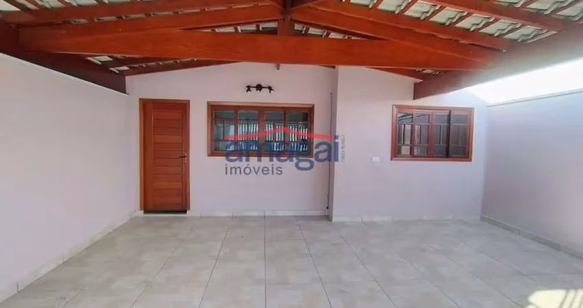 Casa com 3 quartos para alugar no Loteamento Villa Branca, Jacareí 