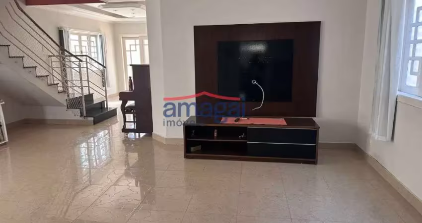 Casa com 3 quartos à venda no Jardim Siesta, Jacareí 