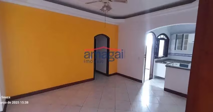 Casa com 3 quartos para alugar no Parque Meia Lua, Jacareí 