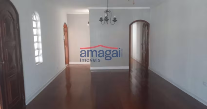 Casa com 3 quartos à venda no Jardim Liberdade, Jacareí 