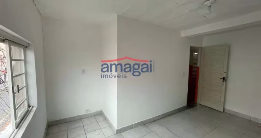 Kitnet / Stúdio para alugar no Centro, Jacareí 