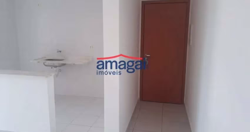 Apartamento com 2 quartos para alugar no Centro, Jacareí 
