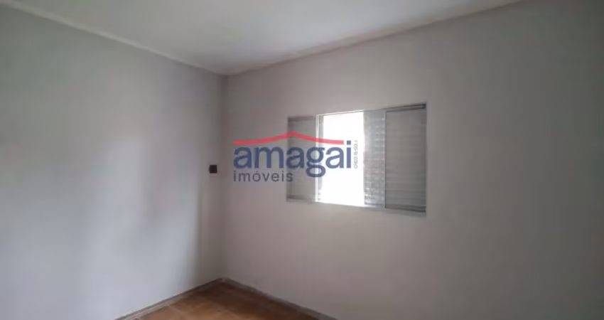 Casa com 2 quartos para alugar no São João, Jacareí 