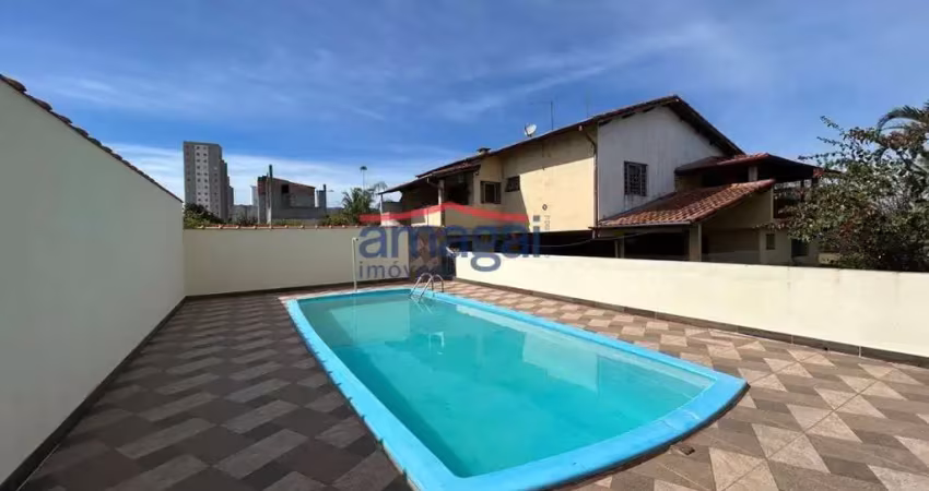 Chácara / sítio com 3 quartos à venda no Jardim Jacinto, Jacareí 