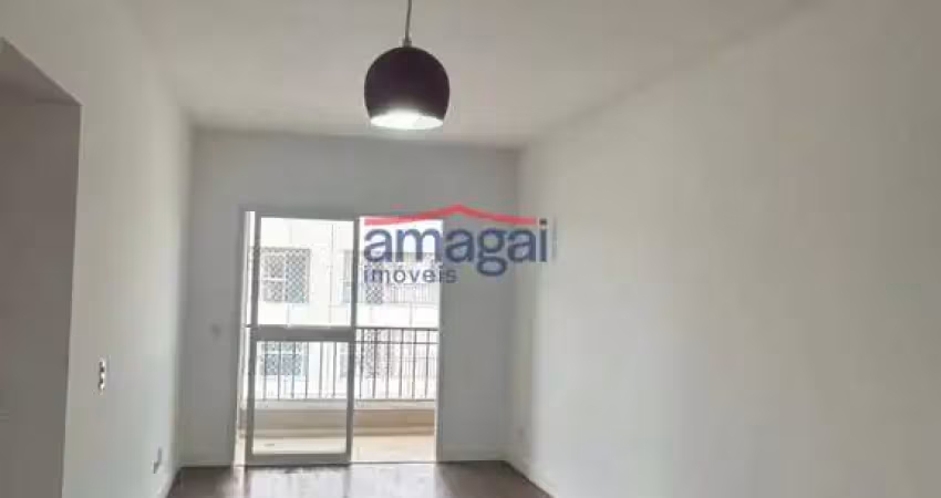 Apartamento com 2 quartos para alugar no Parque Santo Antônio, Jacareí 