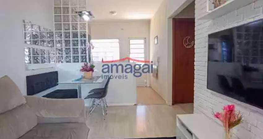 Casa em condomínio fechado com 2 quartos para alugar no Bairro do Colonia, Jacareí 