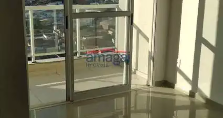 Apartamento com 3 quartos para alugar no Centro, Jacareí 