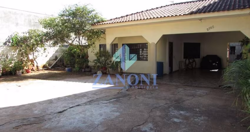 Casa à venda 3 Quartos, 1 Suite, 4 Vagas, 341M², JARDIM PINHEIROS, MARINGÁ - PR