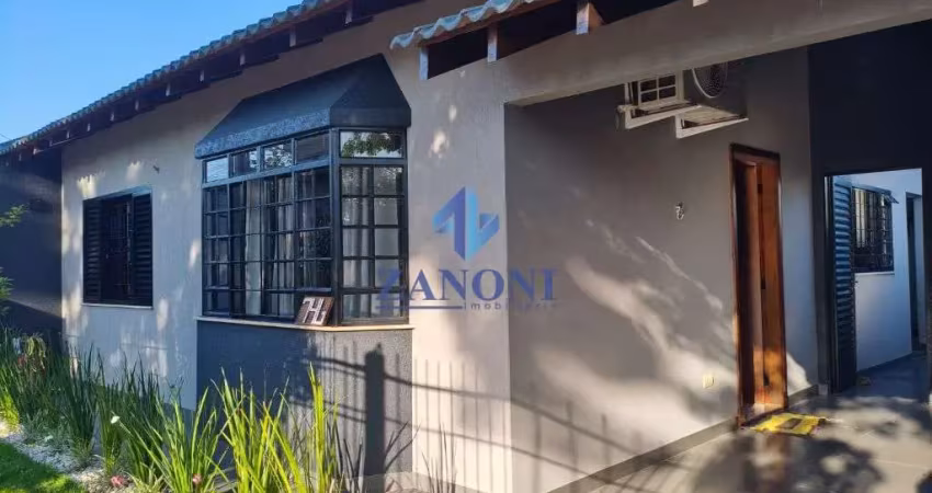 Casa com 2 quartos à venda na Rua Pioneiro Euclides Cordeiro da Silva, 746, Conjunto Habitacional Requião, Maringá