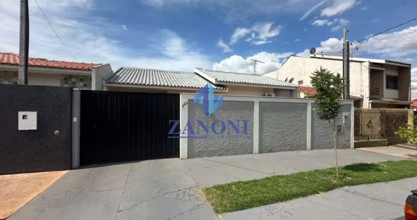 Vende-se excelente casa com otima localizacao proximo a mercados, farmacia e facil acesso ao centro