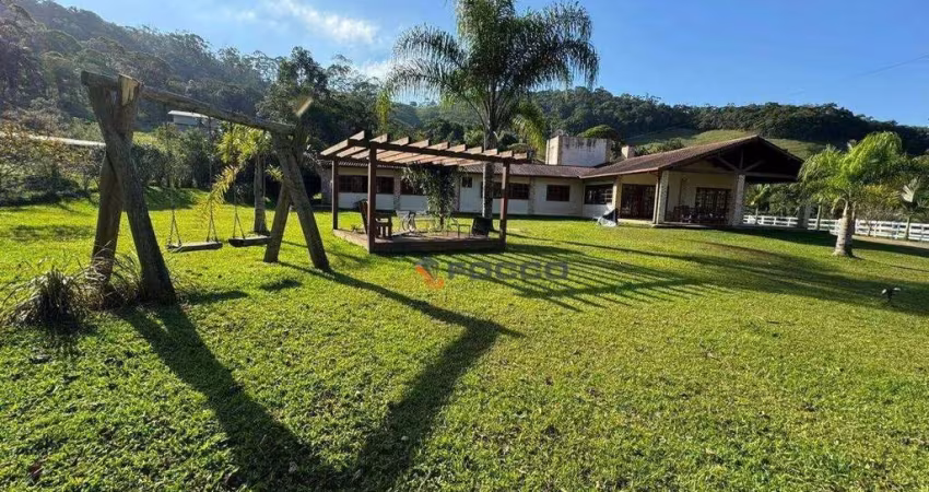 Sítio com 4 dormitórios à venda, 100000 m² por R$ 2.500.000,00 - Centro - São Pedro de Alcântara/SC