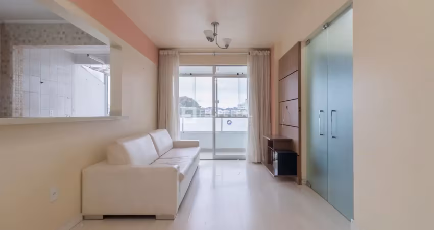 Apartamento com 2 quartos à venda na Avenida Governador Jorge Lacerda, 283, Campinas, São José