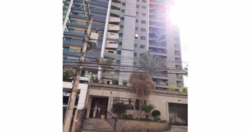 Apartamento com 3 dormitórios à venda, 136 m² por R$ 680.000,00 - Centro - Juiz de Fora/MG