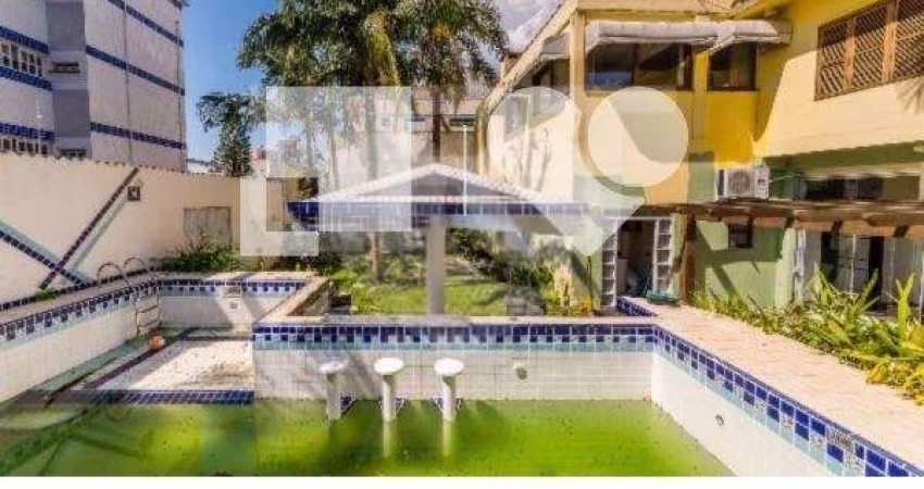 Casa com 5 quartos à venda em Partenon - RS