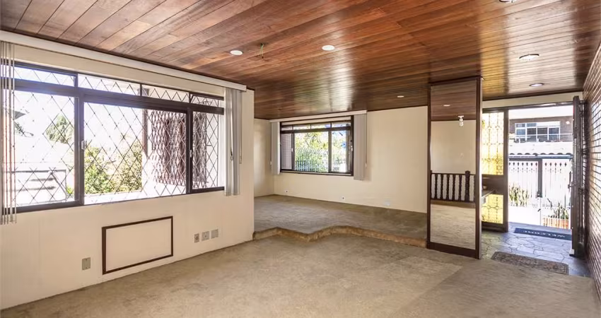 Casa com 4 quartos à venda em Três Figueiras - RS