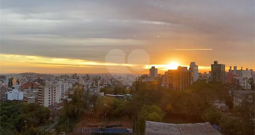 Apartamento com 1 quartos à venda em Petrópolis - RS