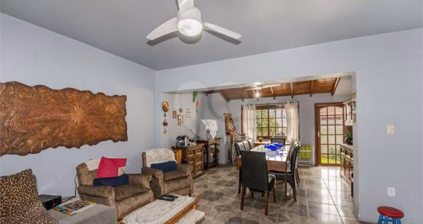 Casa com 4 quartos à venda em Passo Da Areia - RS