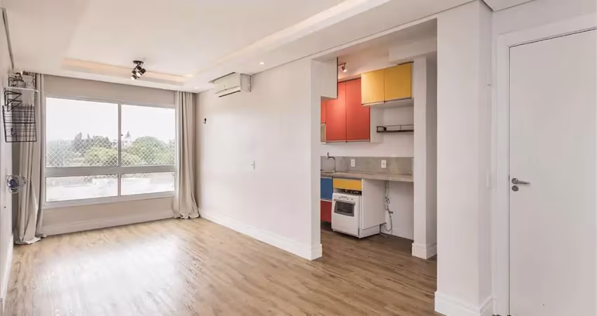 Apartamento com 3 quartos à venda em Partenon - RS