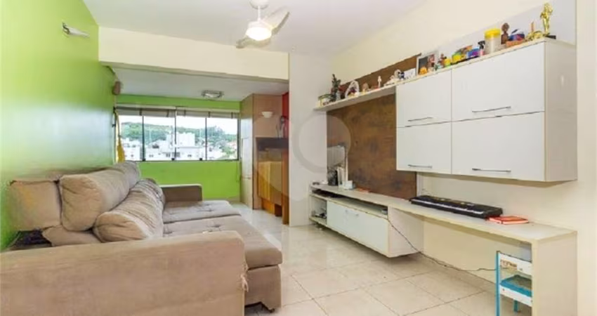 Apartamento com 3 quartos à venda em Tristeza - RS