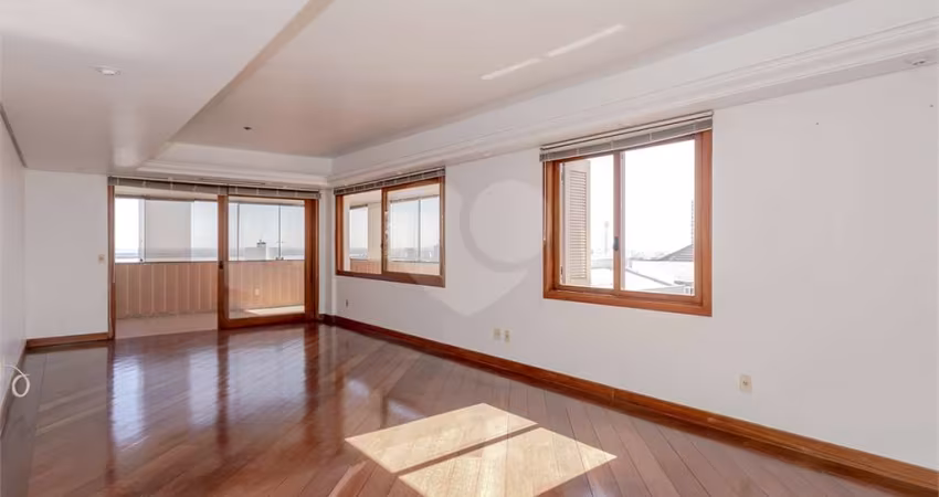 Apartamento com 4 quartos à venda em Menino Deus - RS