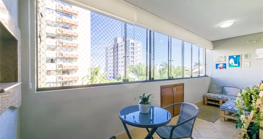 Apartamento com 3 quartos à venda em Tristeza - RS