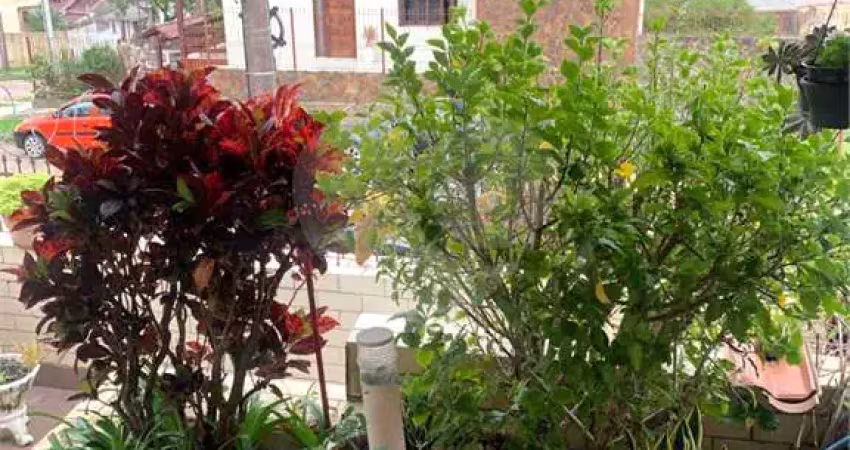 Casa com 4 quartos à venda na Rua Lloyd de Andrade Polidoro, Ipanema, Porto Alegre