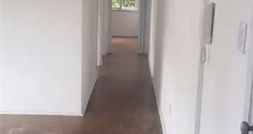 Apartamento com 3 quartos à venda na Rua Doutor Sebastião Leão, Azenha, Porto Alegre