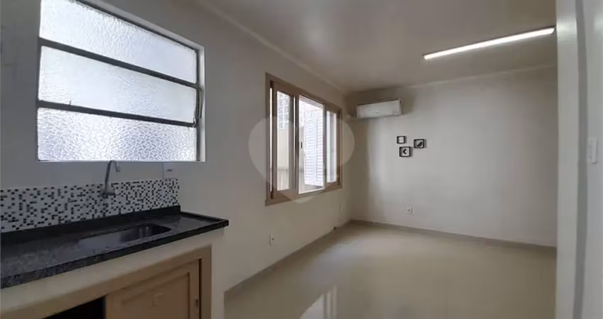 Flat com 1 quarto à venda na Avenida Desembargador André da Rocha, Centro Histórico, Porto Alegre