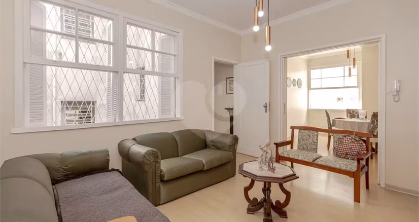 Apartamento com 3 quartos à venda em Petrópolis - RS