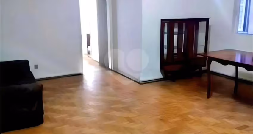 Apartamento com 3 quartos à venda ou para locação em centro histórico - rs