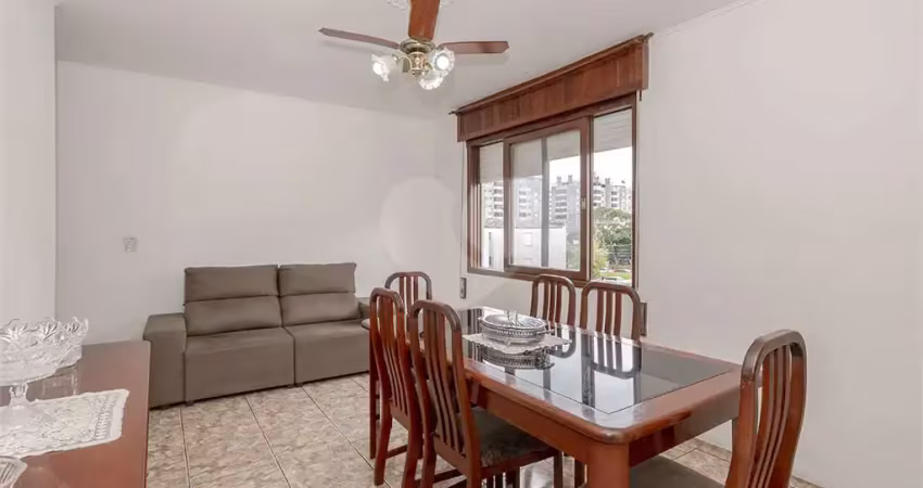 Apartamento com 3 quartos à venda em Vila Ipiranga - RS