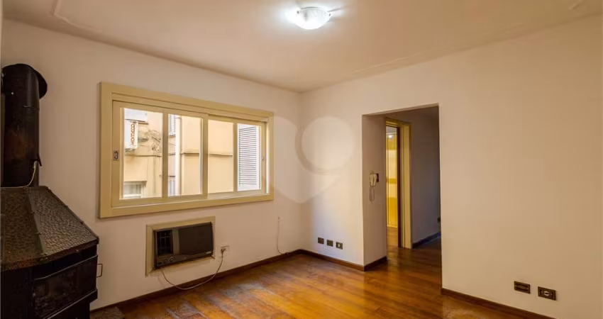 Apartamento com 3 quartos à venda em Centro Histórico - RS