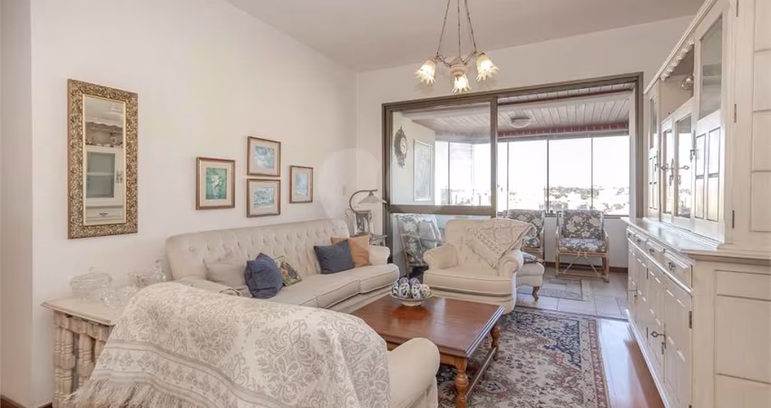 Apartamento com 3 quartos à venda em Praia De Belas - RS