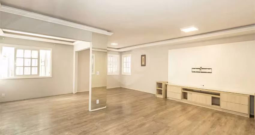 Casa com 3 quartos à venda na Rua Doutor Pereira da Cunha, Partenon, Porto Alegre