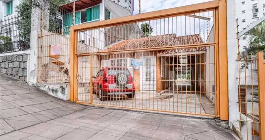 Casa com 2 quartos à venda na Rua Ramiro Barcelos, Independência, Porto Alegre