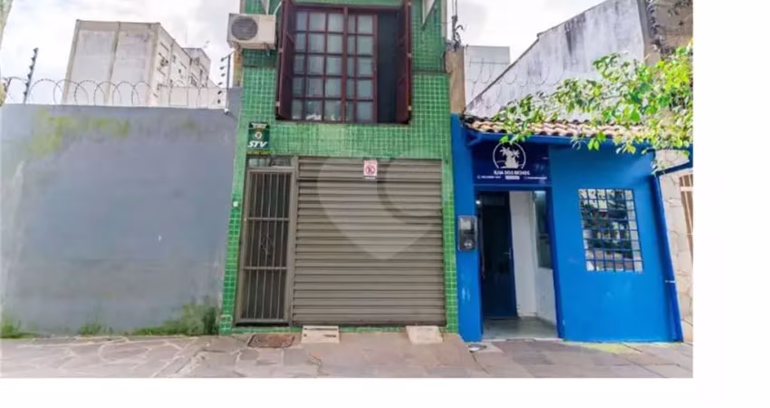 Casa com 2 quartos à venda na Rua Dezessete de Junho, Menino Deus, Porto Alegre